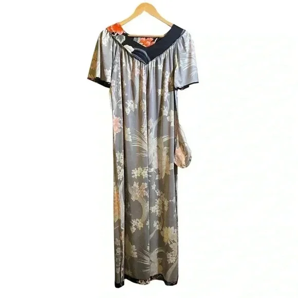 VGT HOMEWEAR By Sears Women's Dress Maxi Flutter Sleeves Black-Red Floral Print - Picture 8 of 12